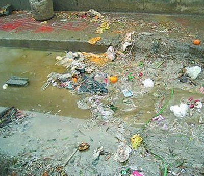 沒使用設(shè)備前的排放處理圖展示 沒使用設(shè)備前的排放處理圖展示